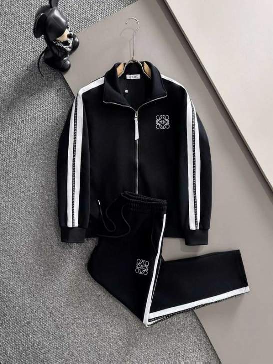 Picture of Loewe Sweater Suits _SKULoeweM-3XLomtr11240646